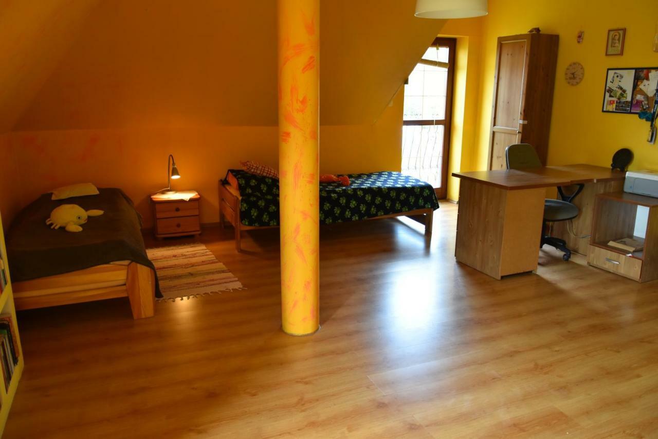 Comfortable House With Garden Manki ภายนอก รูปภาพ